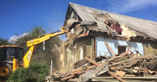 Промышленный демонтаж пристроек к дому в изобильном | Цены от 560 руб. за м2